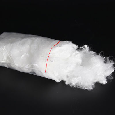 satın al Sıcak bağlanmış dokunulmamış poliester iplikleri 1.5D X 38mm yarı sıkışık Çiğ Beyaz online manufacture